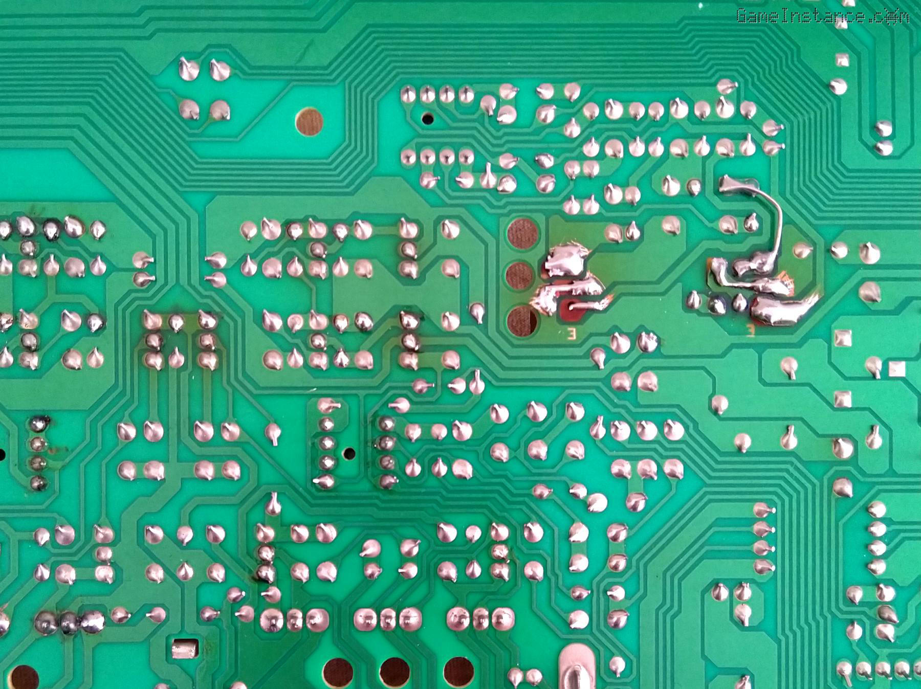 Technics SU-VX920 - main PCB, exfoliated traces and corrective hacks